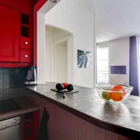 Marais District - Spacious Studio Flat Sleeps 4 By Guestready Apartment